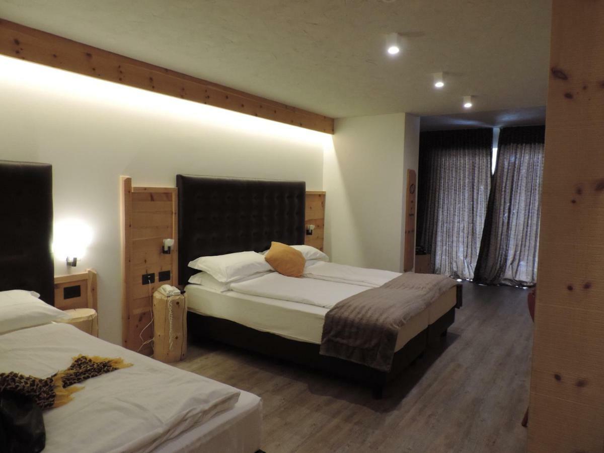 Hotel Scoiattolo 테세로 외부 사진
