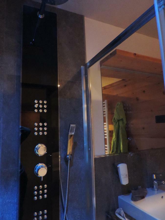 Hotel Scoiattolo 테세로 외부 사진