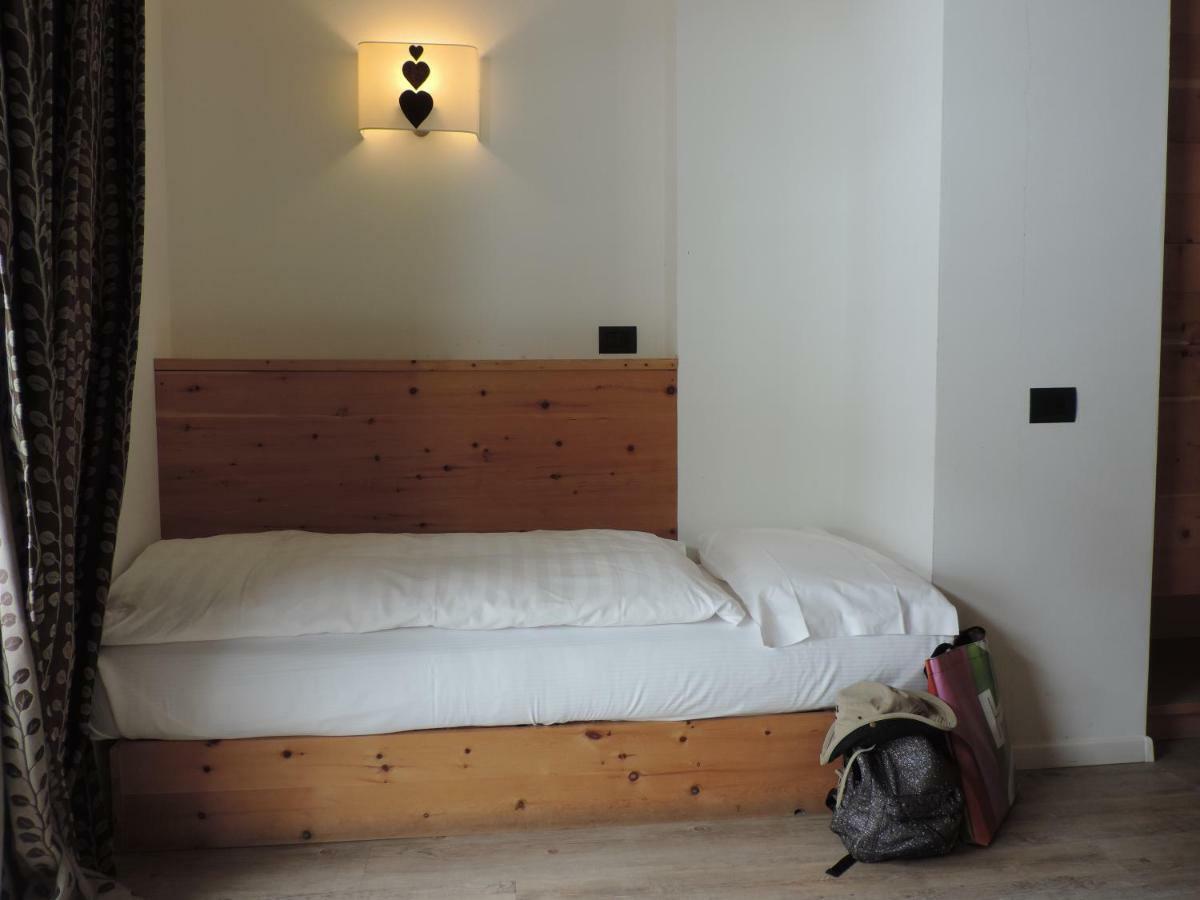 Hotel Scoiattolo 테세로 외부 사진